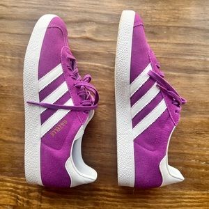 Adidas Gazelle women’s Shock Purple 9 1/2